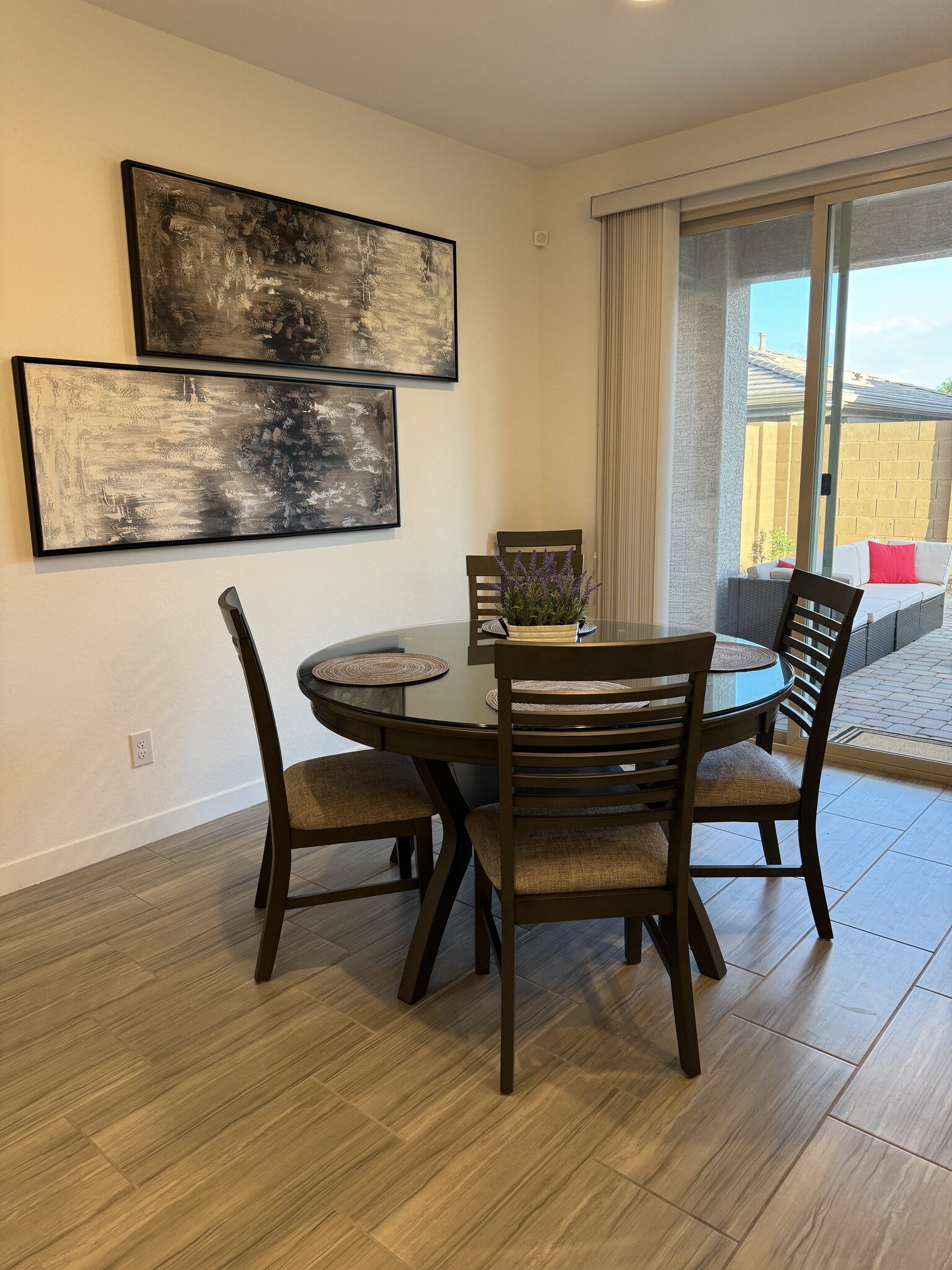 Kitchen table with seating for six - 8957 W Palo Verde Dr