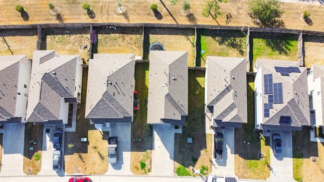 Building Photo - 22103 Regal Heights Dr