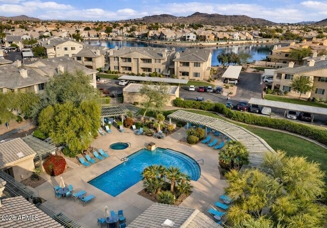 Building Photo - 16013 S Desert Foothills Pkwy