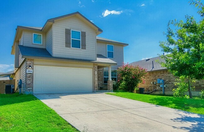 Building Photo - 10814 Arkey Ave