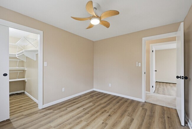 Building Photo - 110 Oswego St