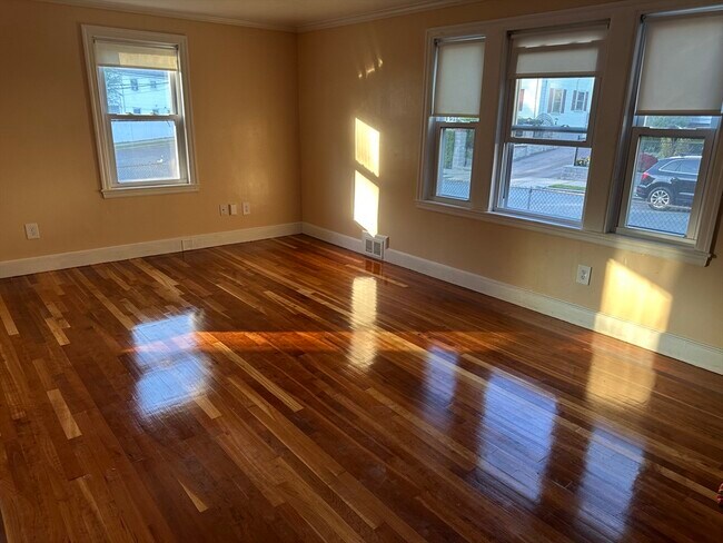 Building Photo - 3 Arborcrest Terrace