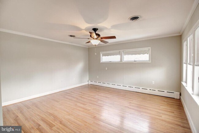 Building Photo - 44 Fulton Ave