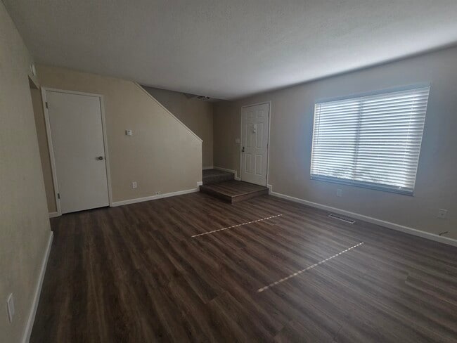 Building Photo - 20077 Redwood Rd