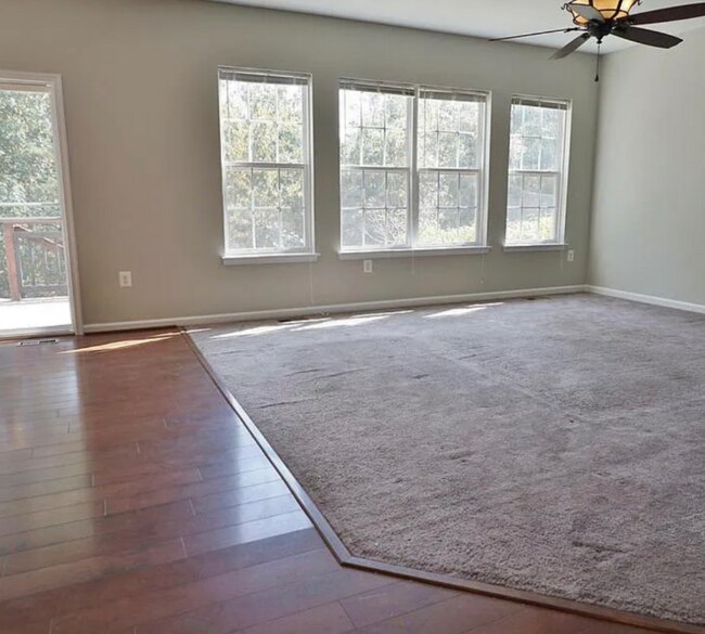 Building Photo - 46123 Gooseneck Dr