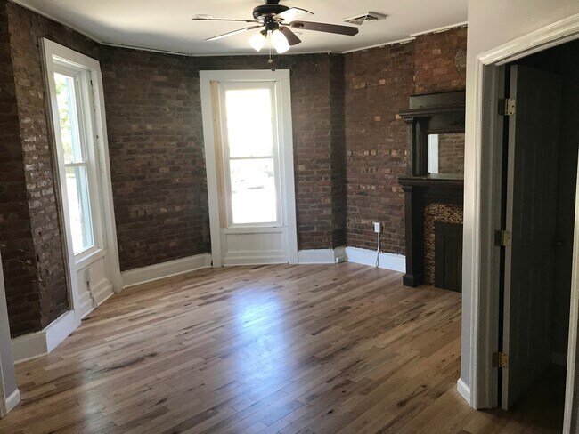 Building Photo - 29 Elberon Pl
