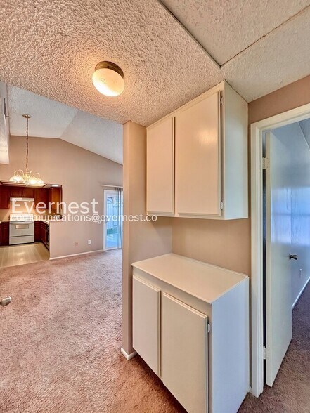 Building Photo - 30440 Milky Way Dr