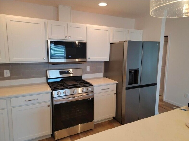 Building Photo - 7703 Mossy Lndg Ln