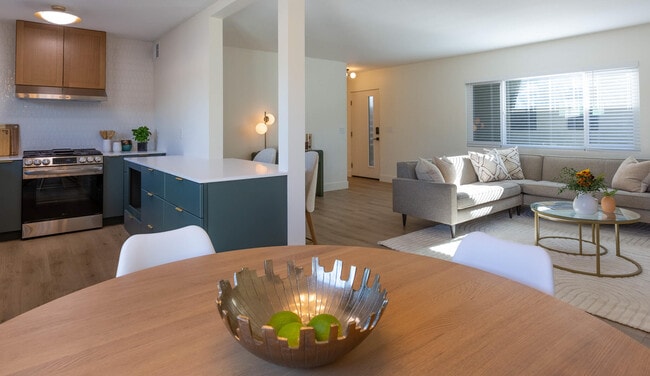 Building Photo - 41615 Morningside Ct