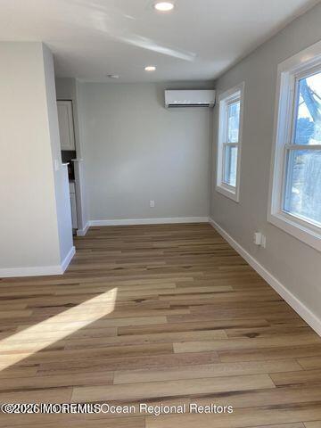 Building Photo - 407 8th Ave