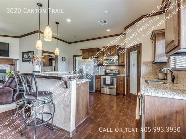 Building Photo - 3020 Canton Trail