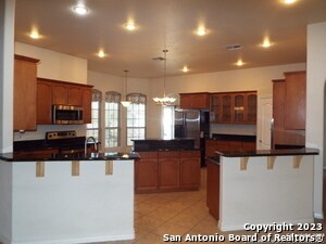 Building Photo - 414 Shannon Ridge Dr