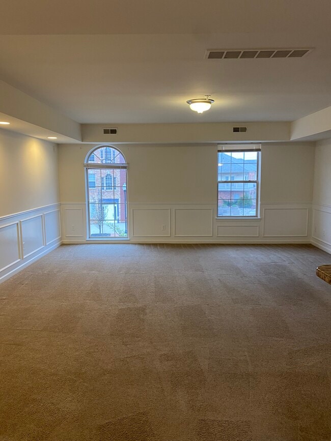 Living Room - 14055 Lakeside Blvd N