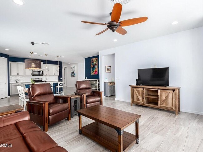 Family Room - 14579 W Dahlia Dr