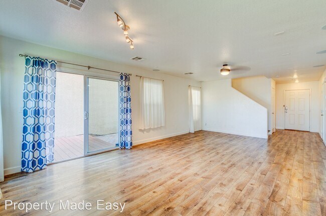 Building Photo - 3 br, 2.5 bath House - 516 Beckton Park Ave