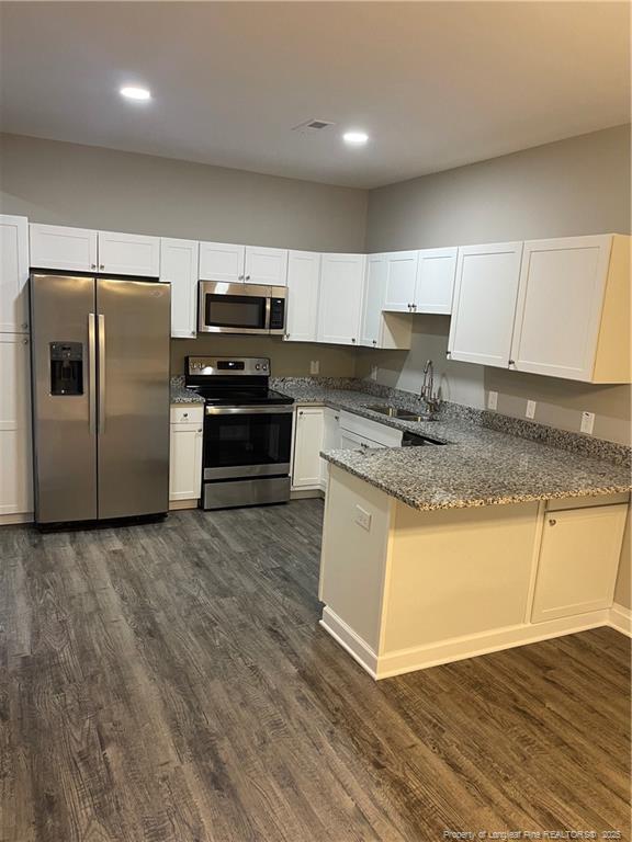 Building Photo - 217 Willborough Ave