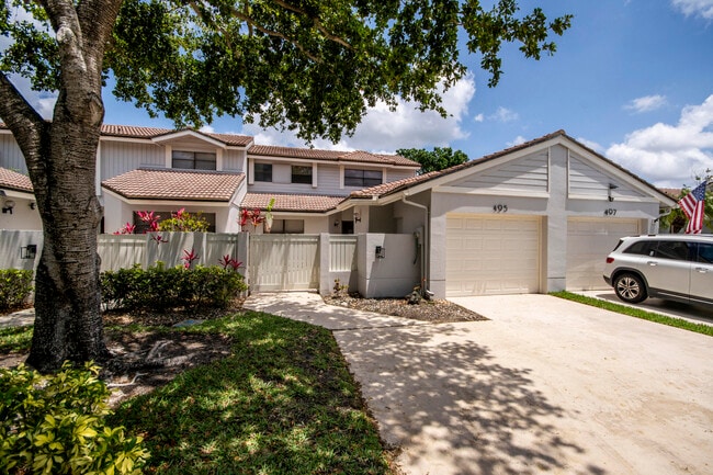 Building Photo - 495 Prestwick Cir