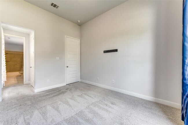 Building Photo - 2138 Taylor Marie Trl