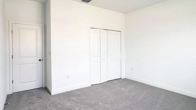 Building Photo - 19244 Allium Pl
