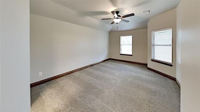 Building Photo - 7025 Hidden Trail Ln
