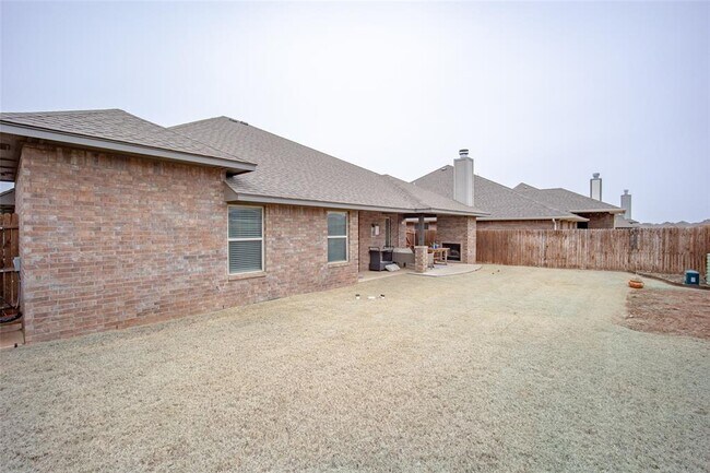 Building Photo - 18644 Groveton Blvd