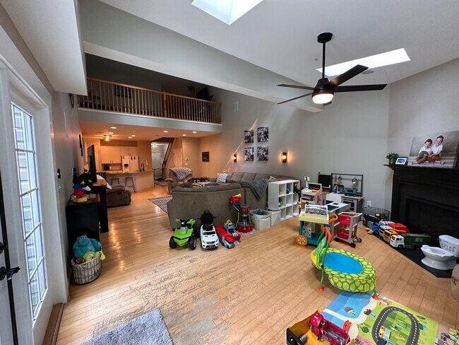 Fireplace Room - 8940 Executive Club Dr