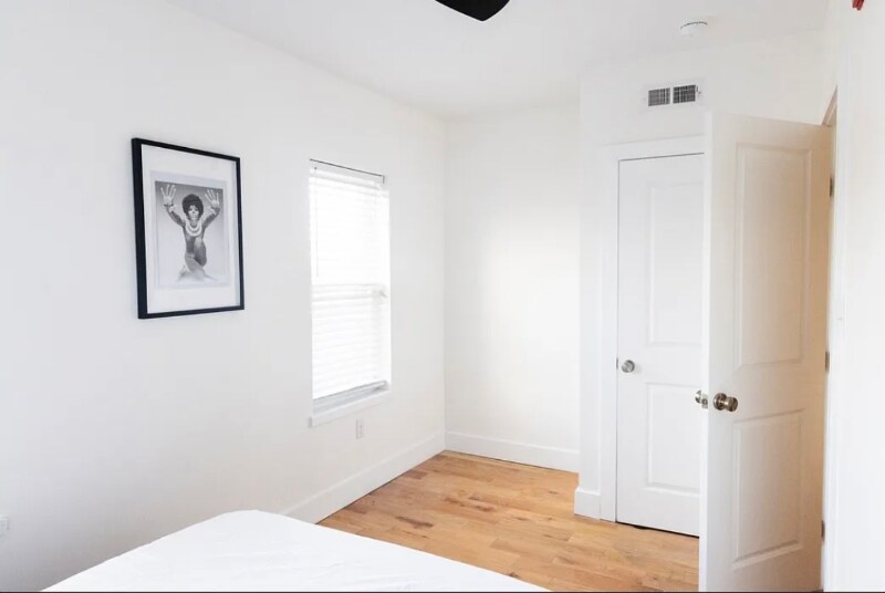 Building Photo - 4004 Haverford Ave