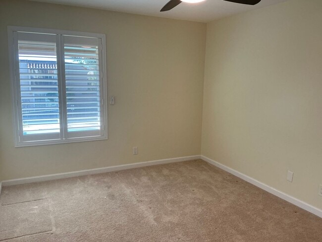Building Photo - Stylish 2-Bedroom Condo in the Heart of Livermore – Move-In Ready!