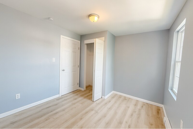 Building Photo - 20 Morgan Ln