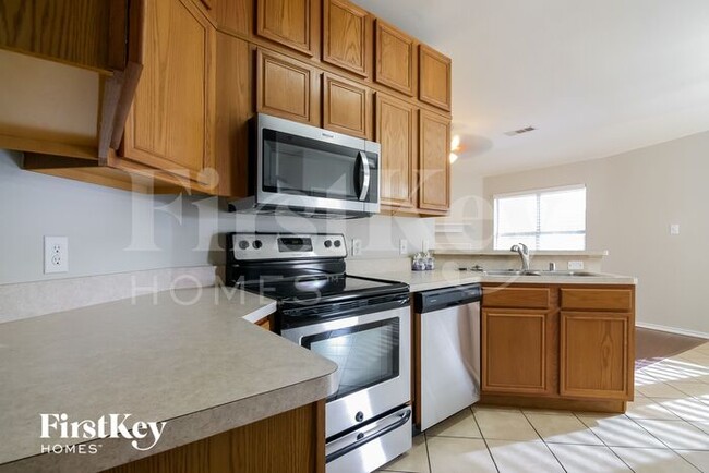 Building Photo - 1723 Ryanfeld Dr
