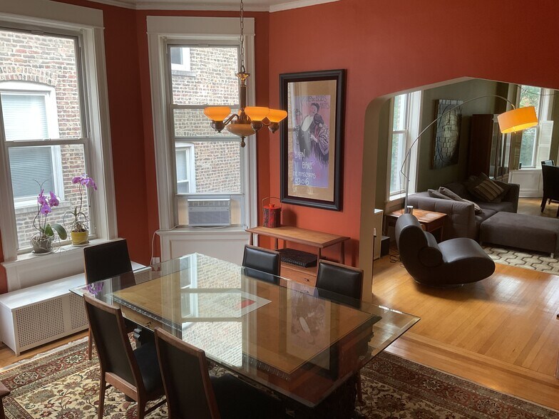 Dining Room - 1320 W Carmen Ave