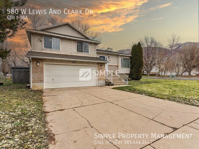 Building Photo - 580 W Lewis And Clark Cir