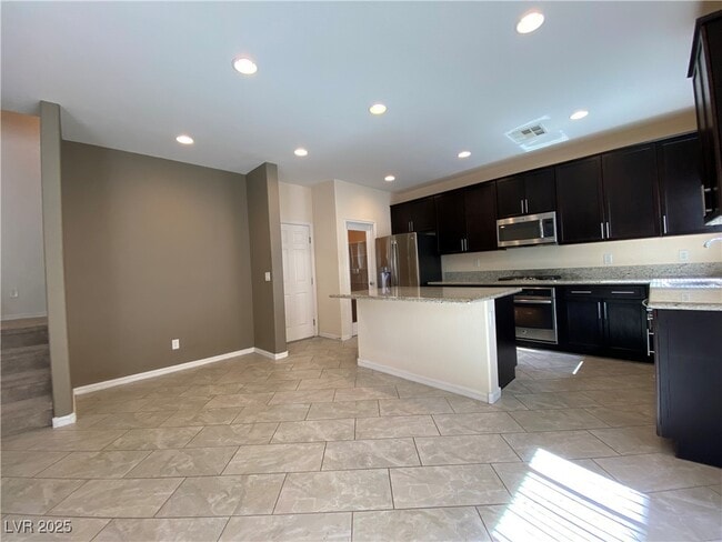 Building Photo - 10817 Wrigley Field Ave