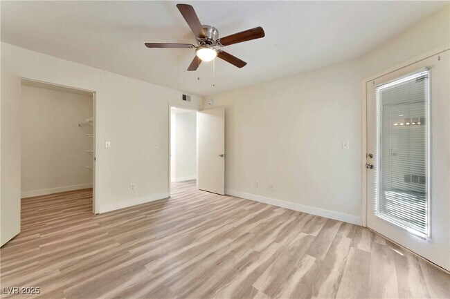Building Photo - 5259 Caspian Springs Dr