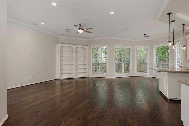 Building Photo - 14 Graceful Elm Ct