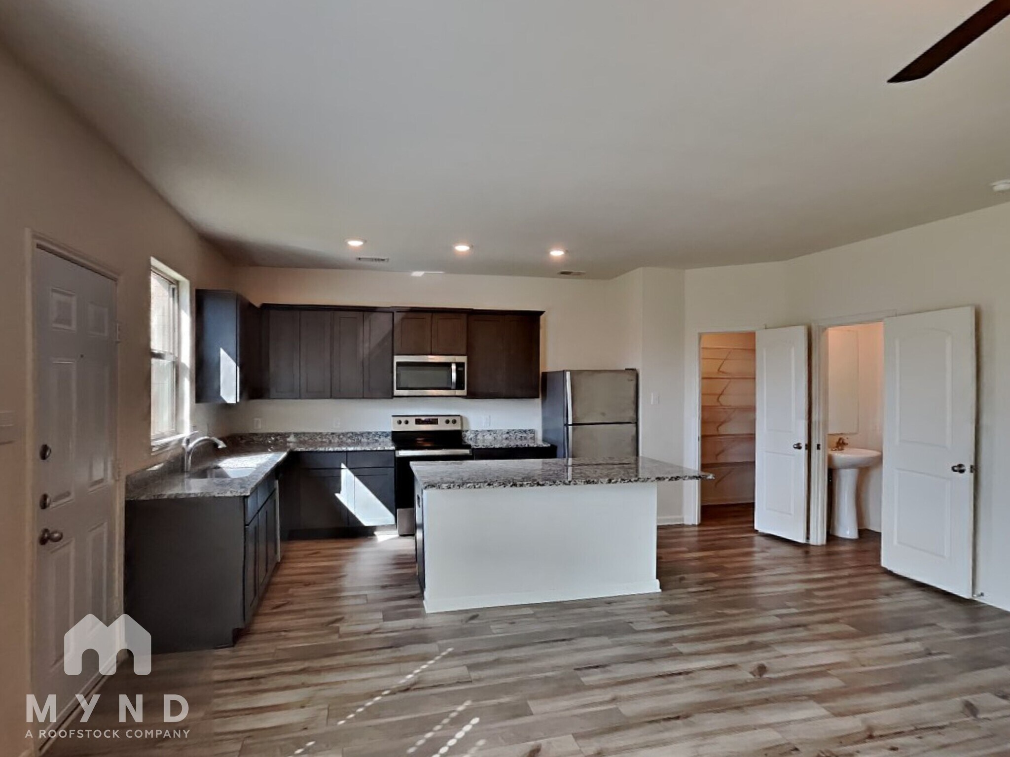 Building Photo - 732 Keeneland Dr