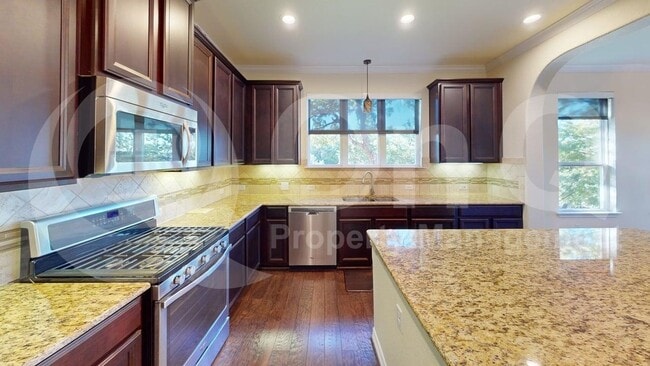 Building Photo - 12004 Terraza Cir