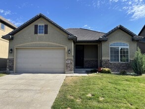 Building Photo - 1957 Fielding Hill Ln
