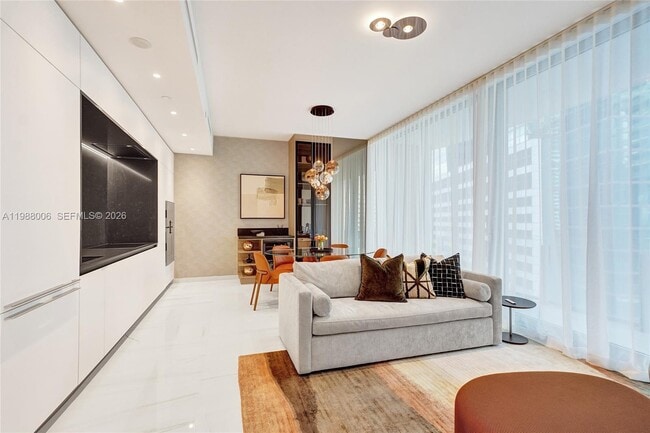 Building Photo - 300 Biscayne Blvd Way