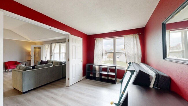 Building Photo - 1265 Millbrook Trail