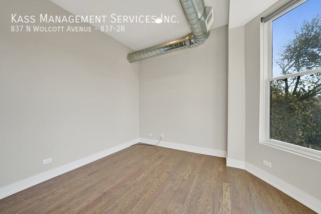 Building Photo - 837 N Wolcott Ave