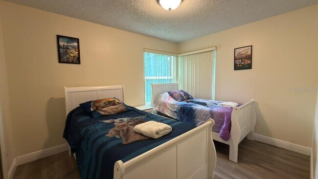 Building Photo - 5003 Laguna Bay Cir