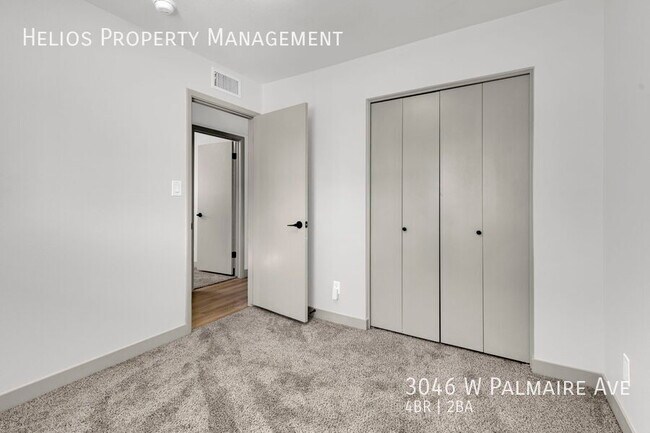 Building Photo - 3046 W Palmaire Ave