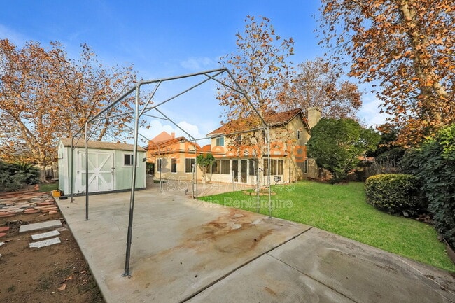 Building Photo - 4887 Mt Rainier St