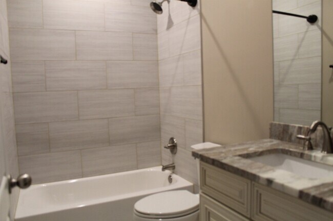 Building Photo - 148 Nugget Ln