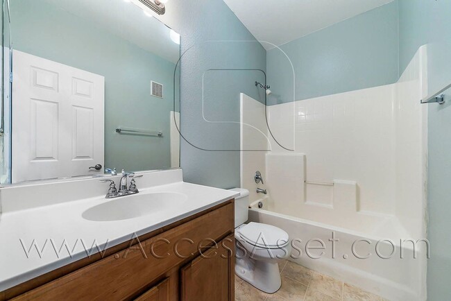 Building Photo - 288 Fisherman Ln