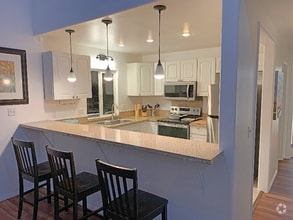 Building Photo - Beautiful Oceanfront 3 Bedroom Unit on Kal...