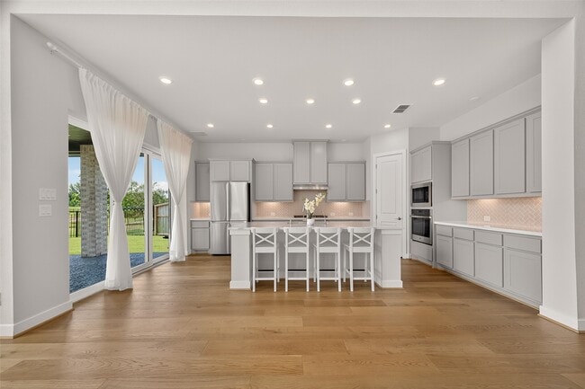 Building Photo - 4906 Tanyard Manor Dr