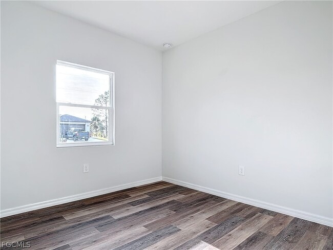 Building Photo - 336 Hermosa Ave