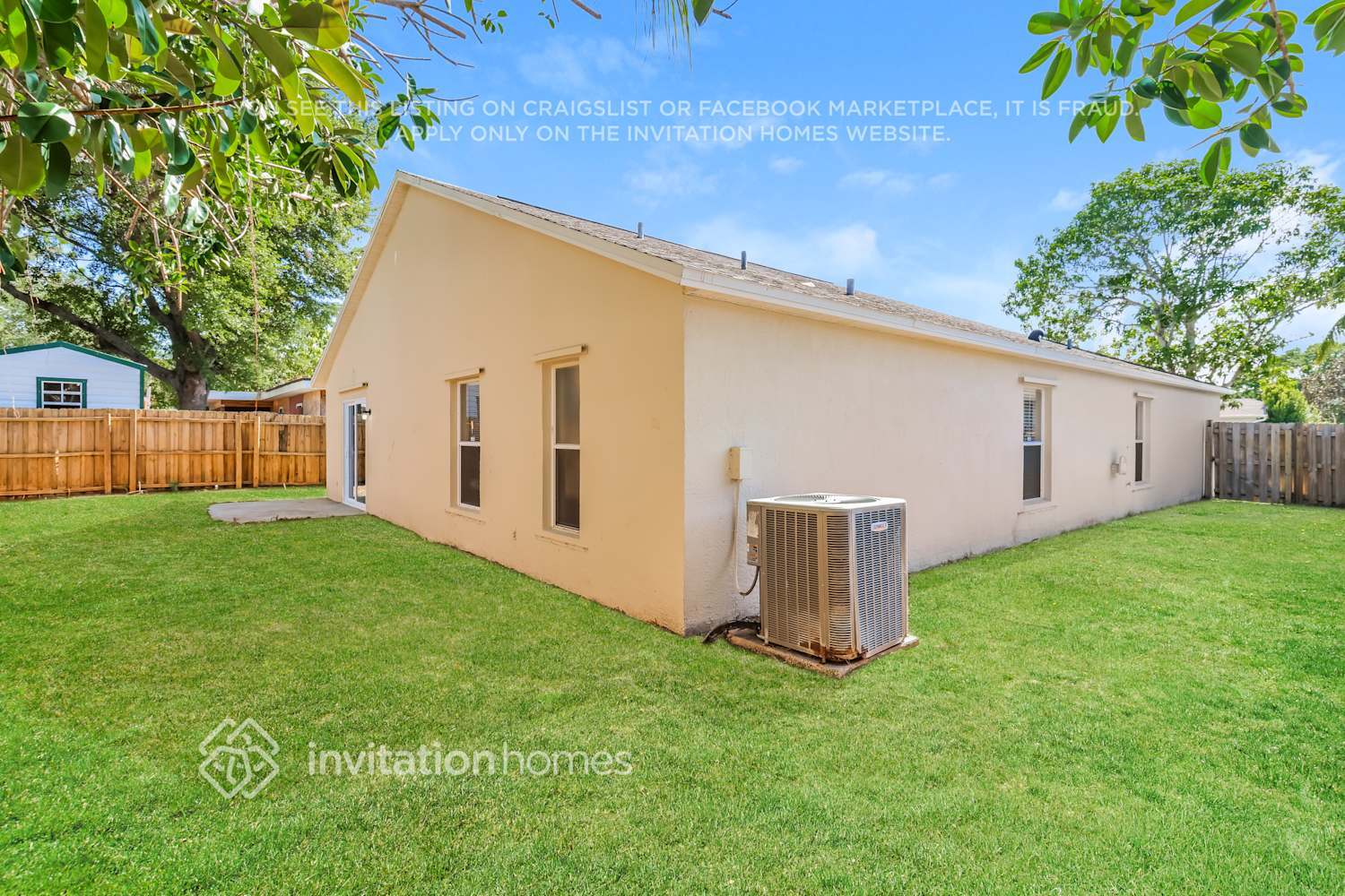 Building Photo - 989 Bimini Ave